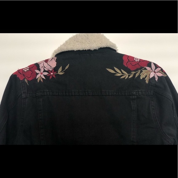 Love Tree Denim Floral Embroidered Black Jacket - Picture 3 of 5